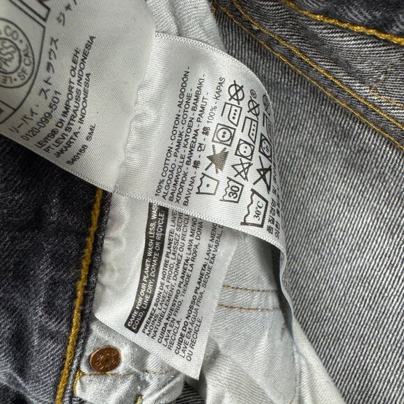 LEVIS 501xx Mens Regular Straight Leg Button Fly Denim Jeans Grunge Faded Black - Picture 6 of 8